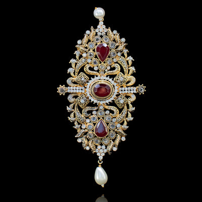 Alyaan Brooch
