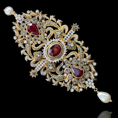 Alyaan Brooch