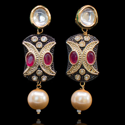 Shana Earrings - Available in 2 Colors