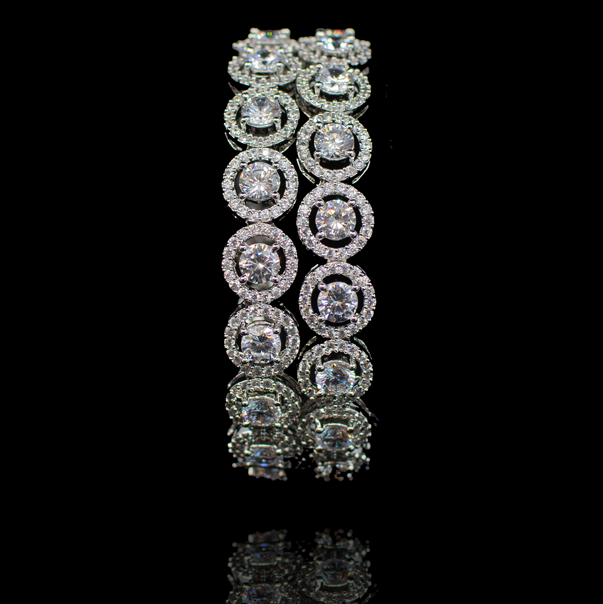 Zaha Bangles - Available in 2 Plating Options