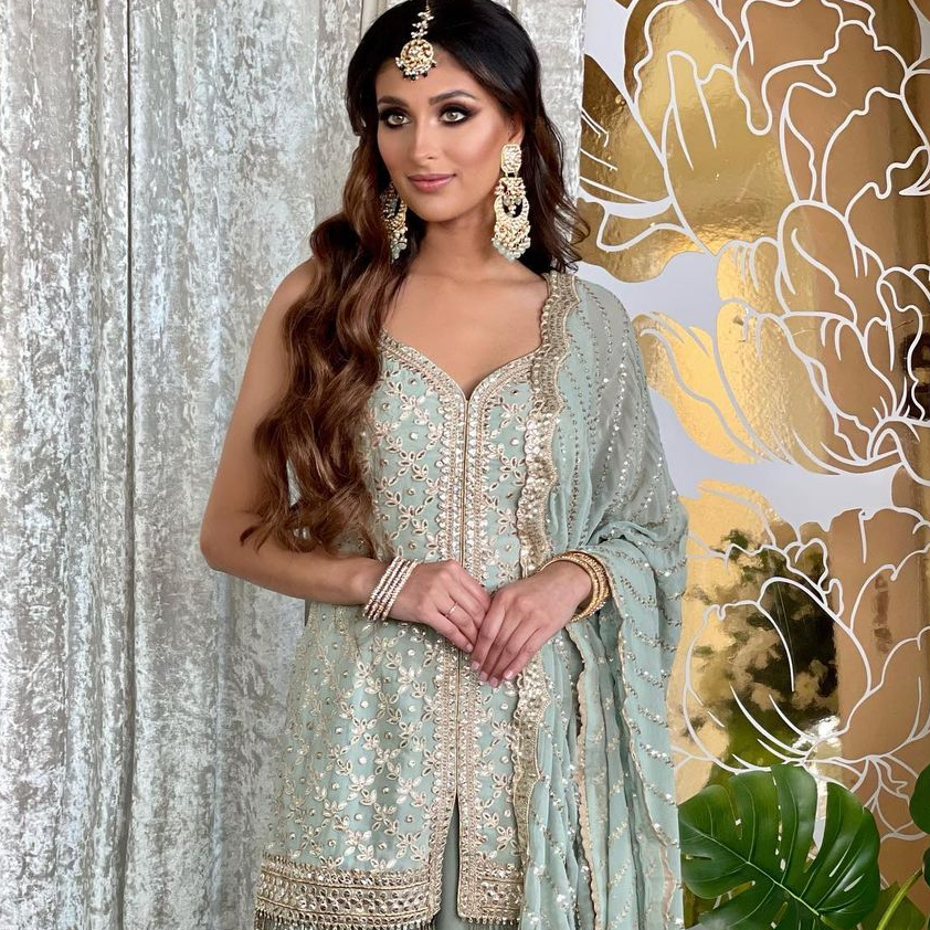 Farya Look