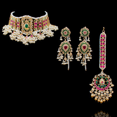 Maarvi Look