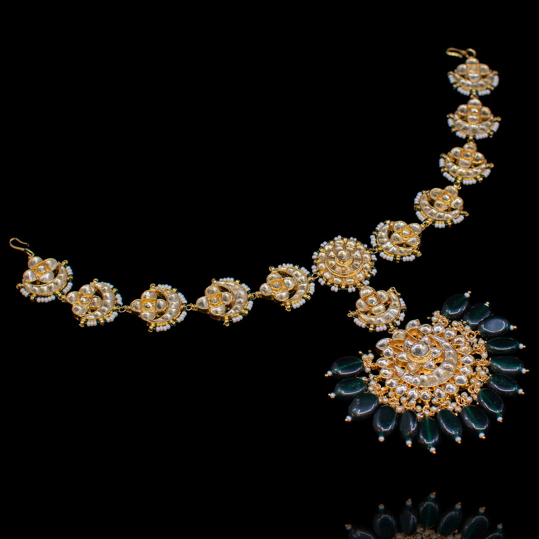 Zuriya Sheeshphool