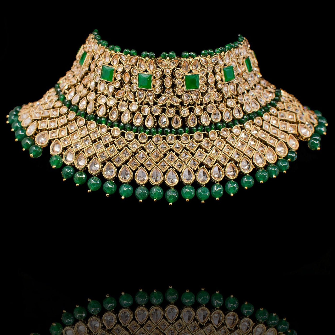 Zohal Look