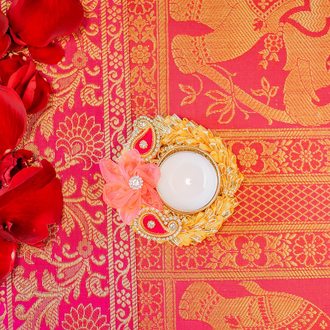 Coral Floral Diyas
