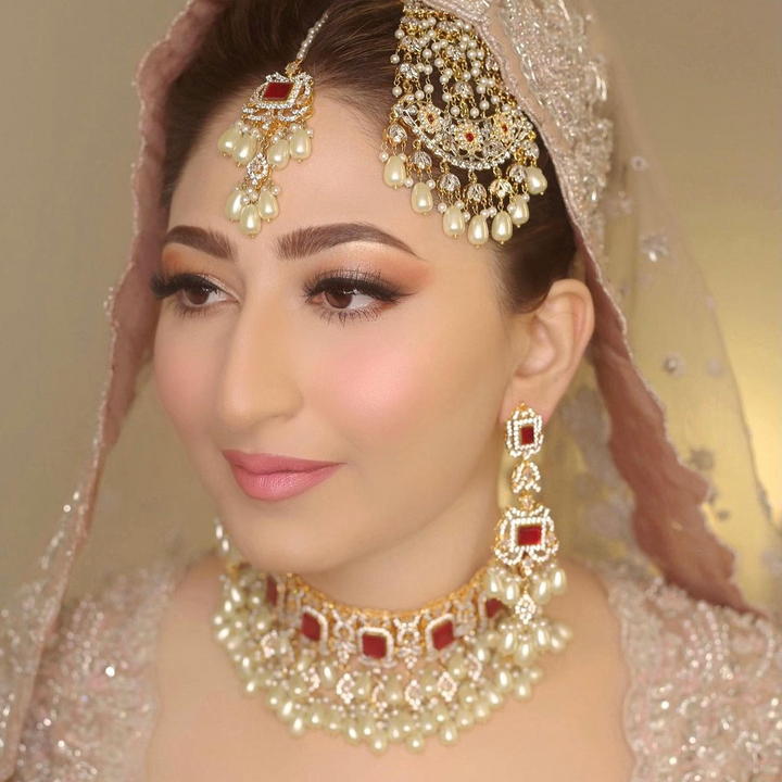 Yashfa Look